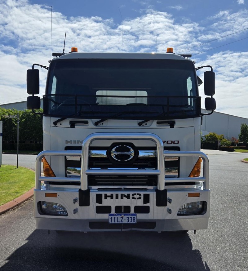 2015 Hino GS 700 Series HINO 2015 GS700 2848 SERIES HINO TIPPER EX SHIRE COUNCIL 