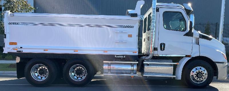 2024 Freightliner Cascadia 116 Tipper 