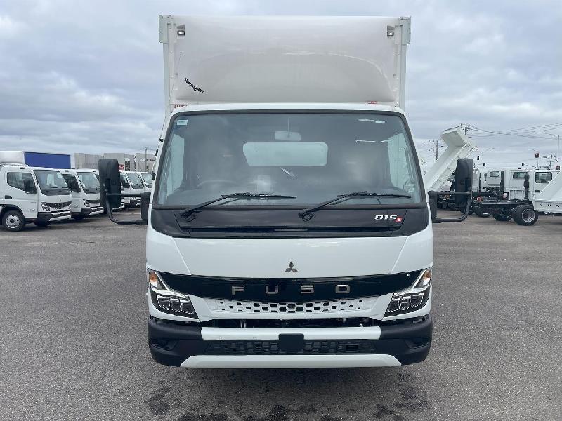 2025 Fuso Canter 815 