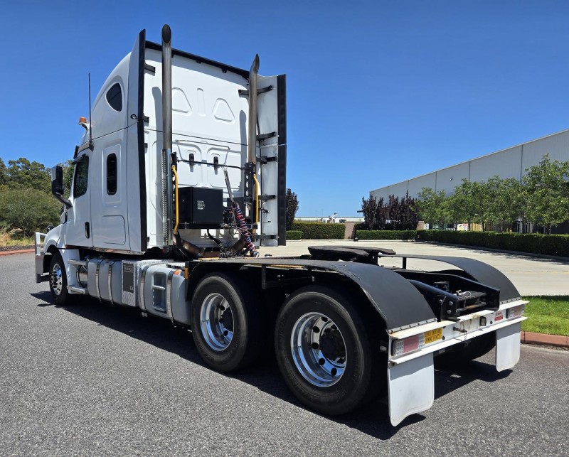 2022 Freightliner Cascadia 126 2022 FREIGHTLINER 126 CASCADIA PRIME MOVER 