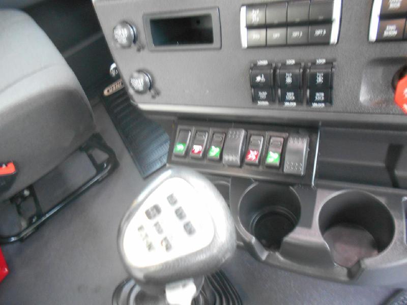 2023 Freightliner Cascadia 126 Tipper 