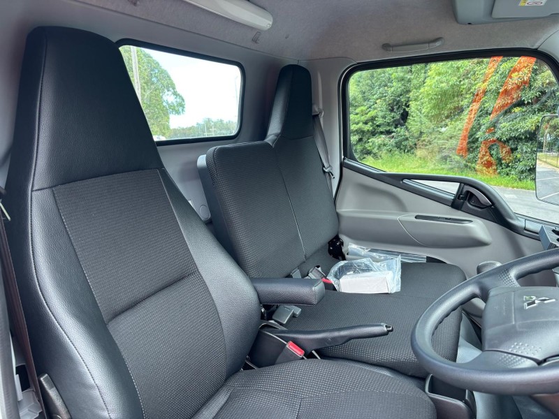 2025 Fuso Canter 615 Tipper 