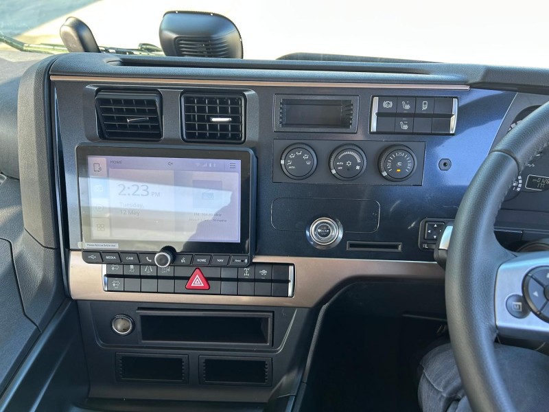 Velocity Truck Centers Australia