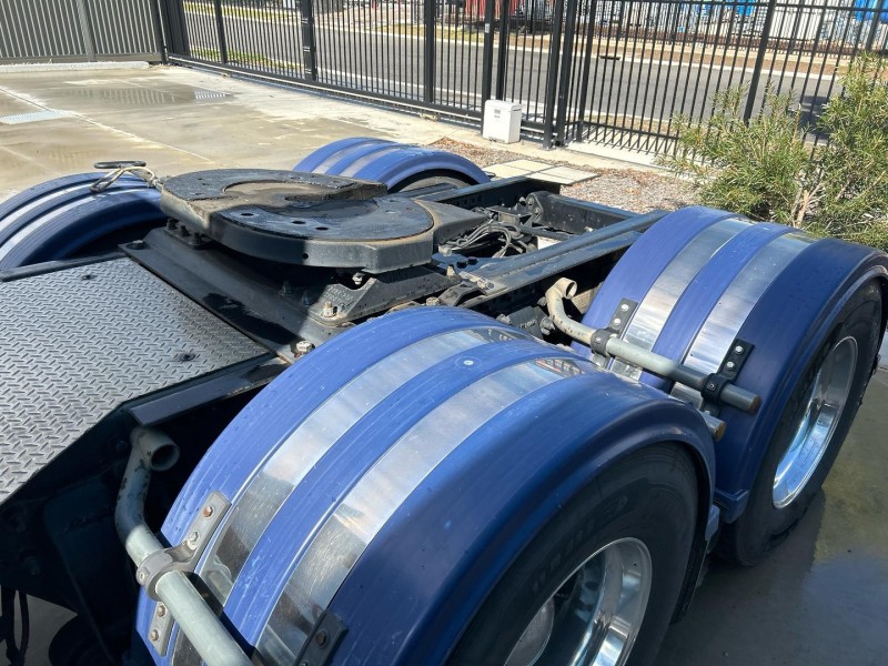 2019 Freightliner Coronado 114 