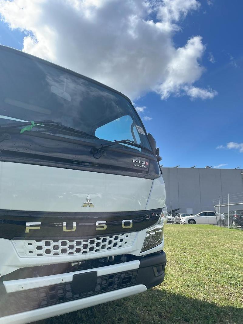 2024 Fuso Canter 615 White