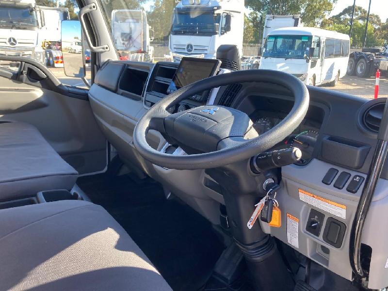 2025 Fuso Canter 815 Tipper 