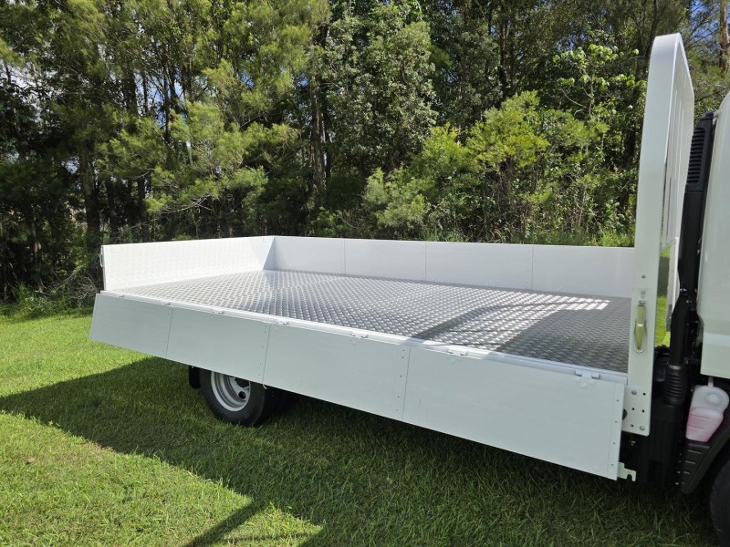 2025 Fuso Canter 615 HEAVY DUTY ALLOY TRAY 