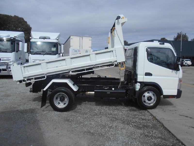 2022 Fuso Canter 815 Wide 