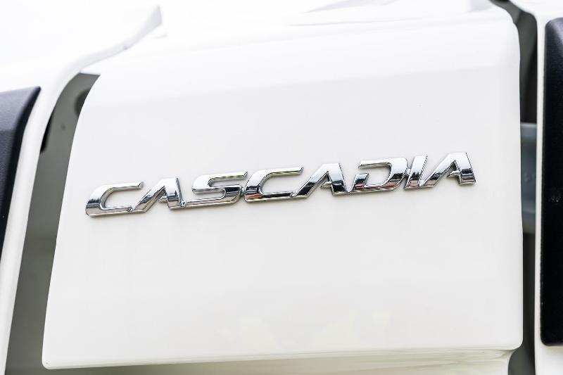 2023 Freightliner Cascadia 116 