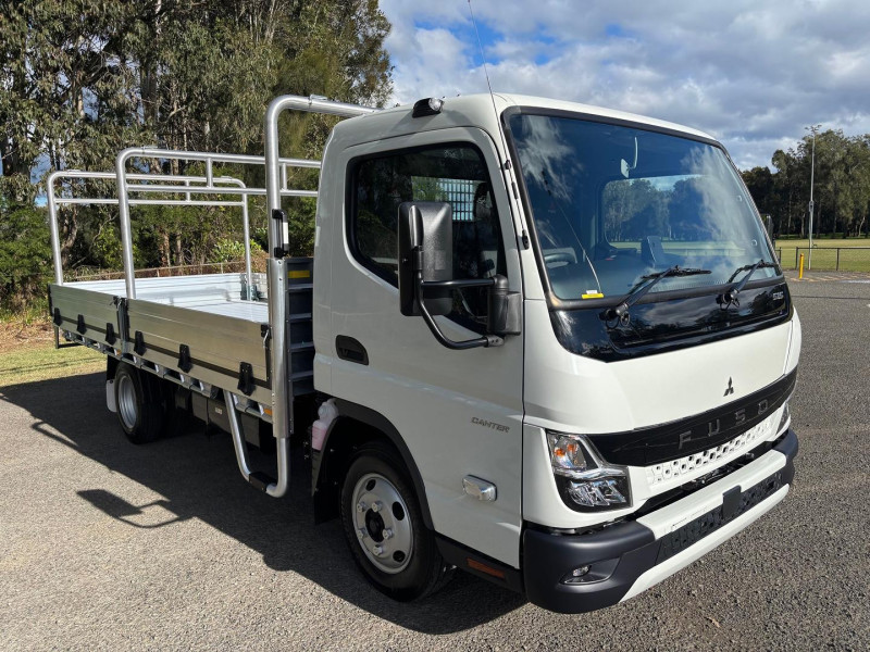 2026 Fuso Canter 515 Alloy Tray Available on a Car Licence