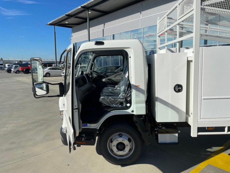 Velocity Truck Centers Australia