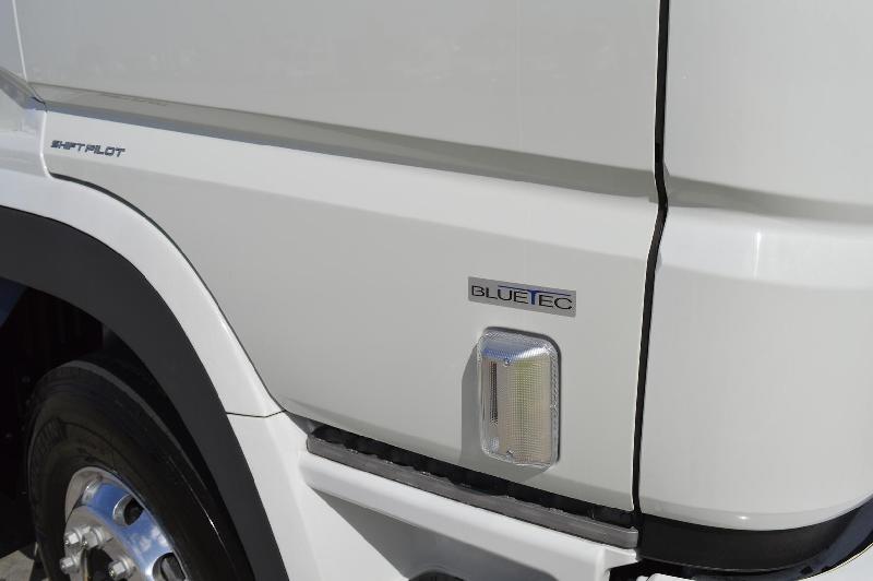 2025 Fuso Shogun FV74 360 Beaveartail 