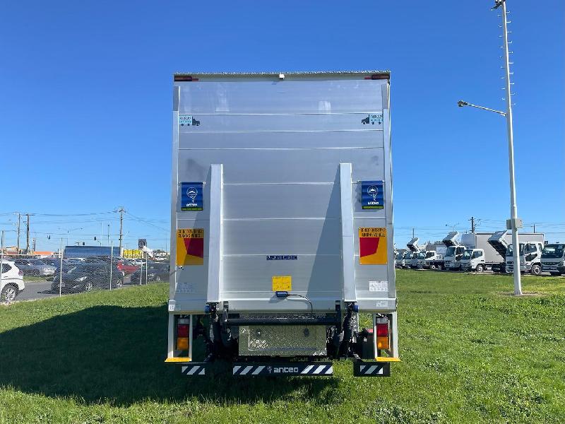 2024 Fuso Fighter 1224 e6 10 Pallet Curtainsider 