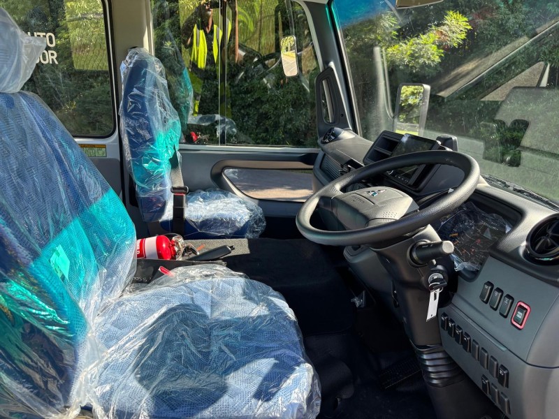 2026 Fuso Rosa Deluxe 22 Seater 