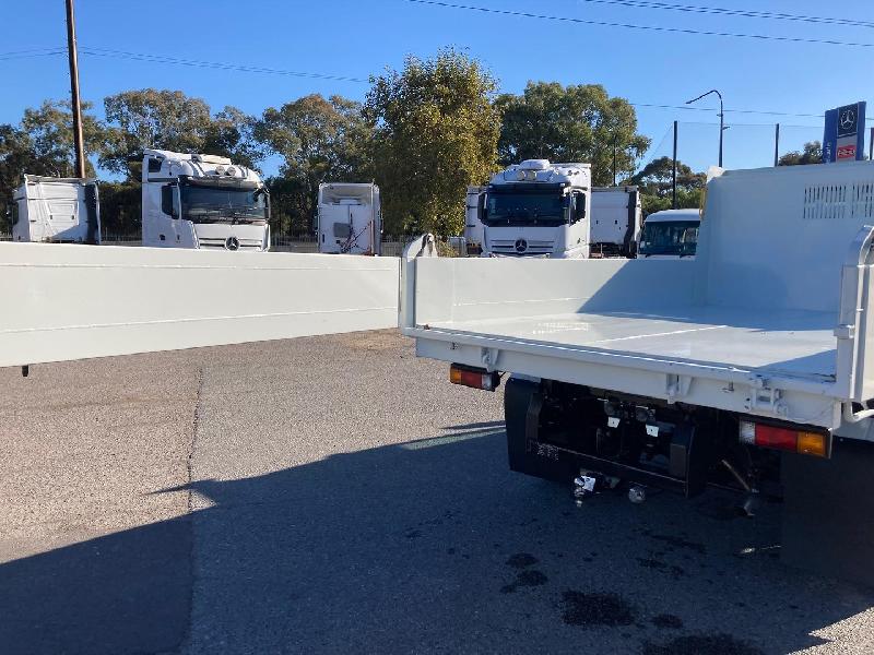 2025 Fuso Canter 815 Tipper 
