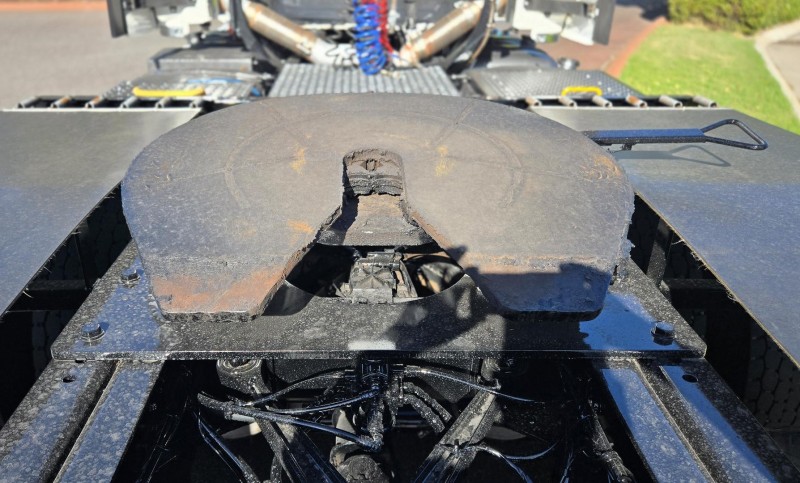 2021 Freightliner Cascadia AS HIGHROOF 6X4 PRIME MOVER 