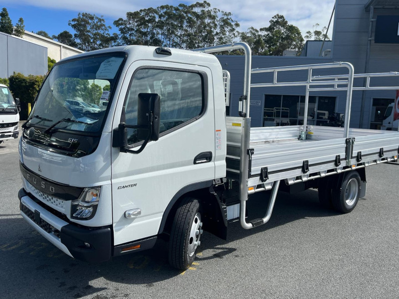 2026 Fuso Canter 515 Alloy Tray Triple M Heavy Duty Tray