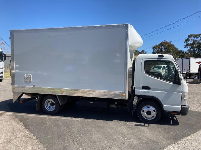 2018 Fuso Canter 515 