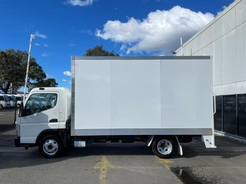 2023 Fuso Canter 515 PANTECH 