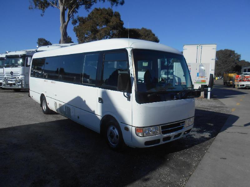 2018 Mitsubishi Fuso ROSA DELUXE 25 SEATER AUTOMATIC BUS