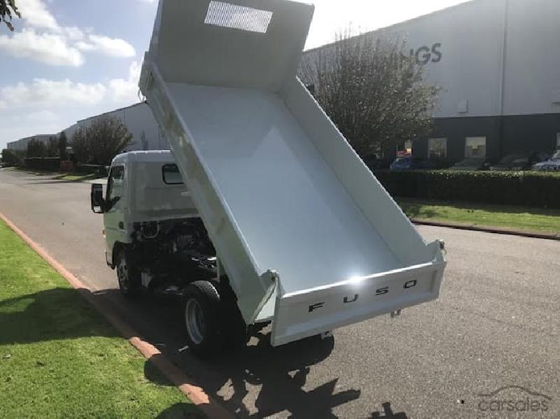2023 Fuso Canter 615 