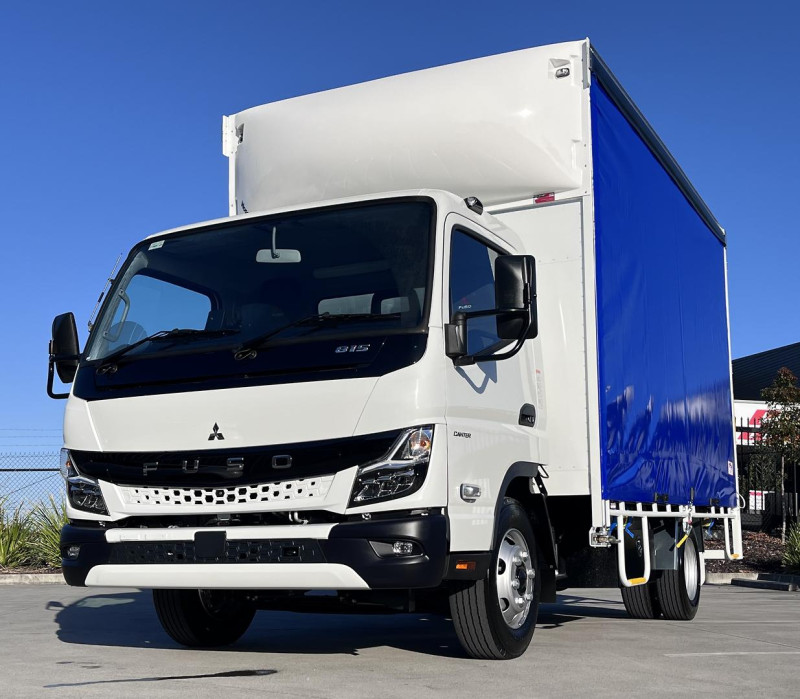 2026 Fuso Canter 815 6 PALLET CURTAINSIDE BODY 