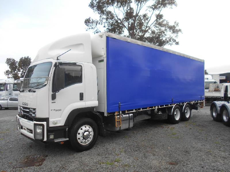 2017 Isuzu Fvl 