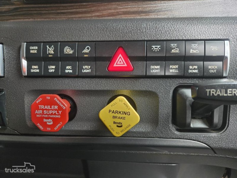 2021 Freightliner Cascadia 126 12 SPEED AUTOMATED MANUAL DETROIT TRANSMISSION 
