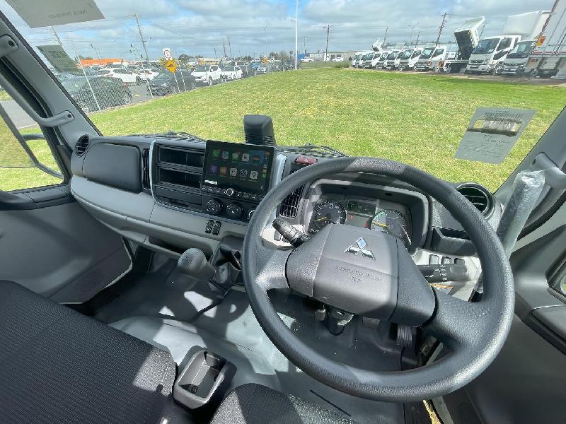 2025 Fuso Canter 615 Tipper White