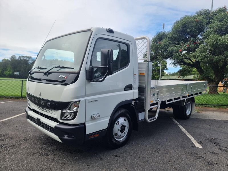 2025 Fuso Canter 615 Available on a Car or Truck Licence 