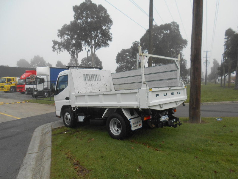 2023 Fuso Canter 615 2023 FUSO CANTER 615 FACTORY TIPPER 