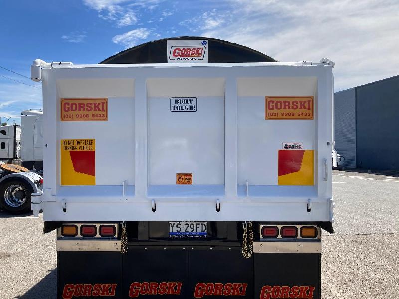 2024 Freightliner Cascadia 116 Tipper