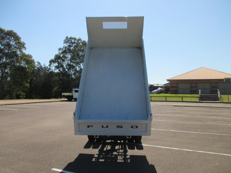 2025 Fuso Canter 615 Tipper 