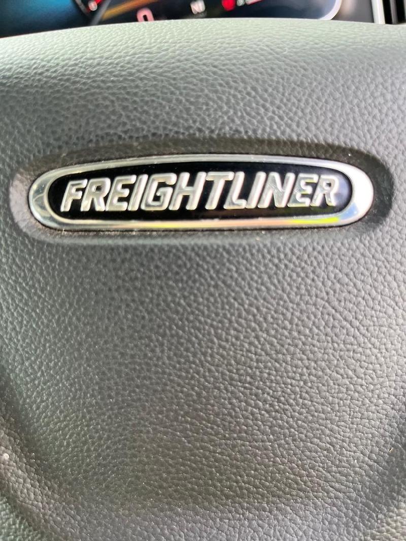 2024 Freightliner Cascadia 126