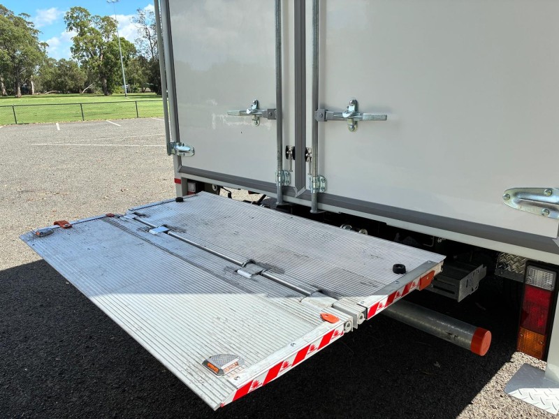 2025 Fuso Canter 615 Car or Light Truck Licence rating available 