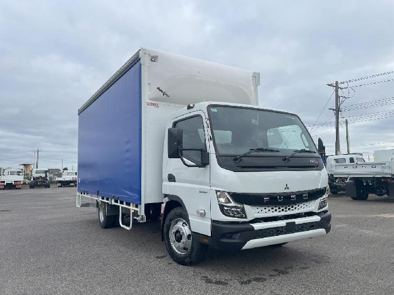 2025 Fuso Canter 815