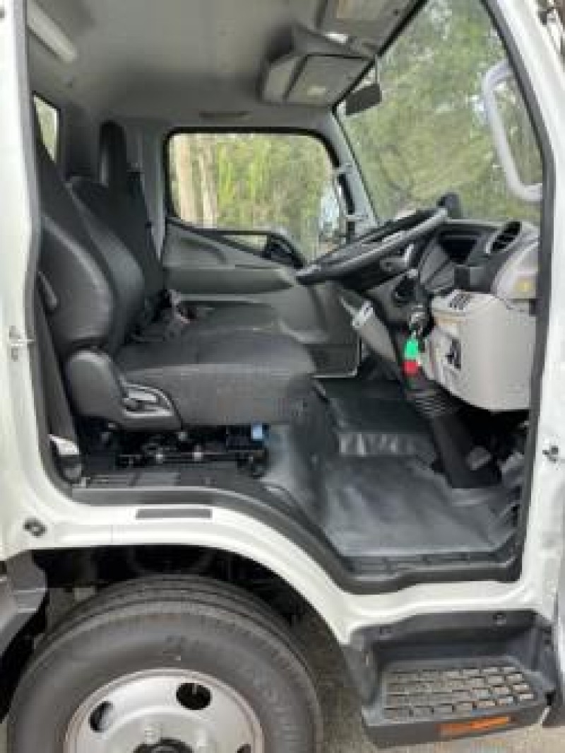 2025 Fuso Canter 515 Wide 