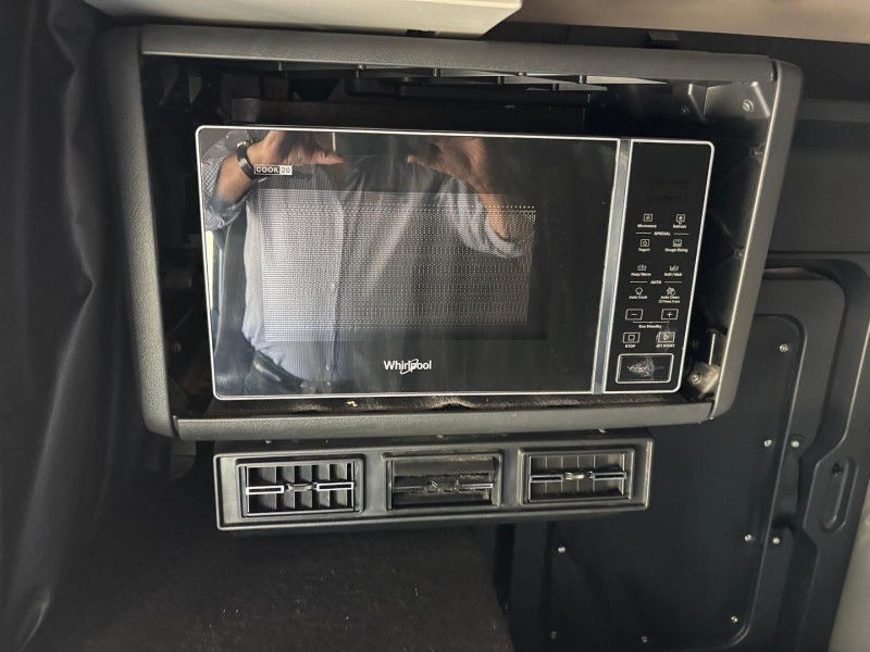 2021 Freightliner Cascadia 126 145000kg GCM 60 inch sleeper Double bunks 