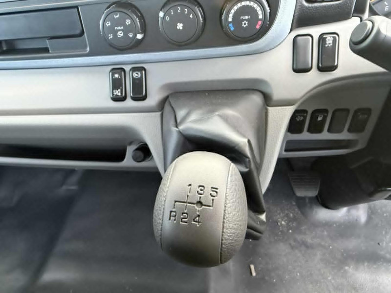Velocity Truck Centers Australia