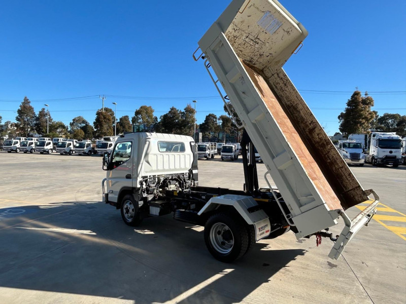 2025 Fuso Canter 815 Tipper only 55000kms 