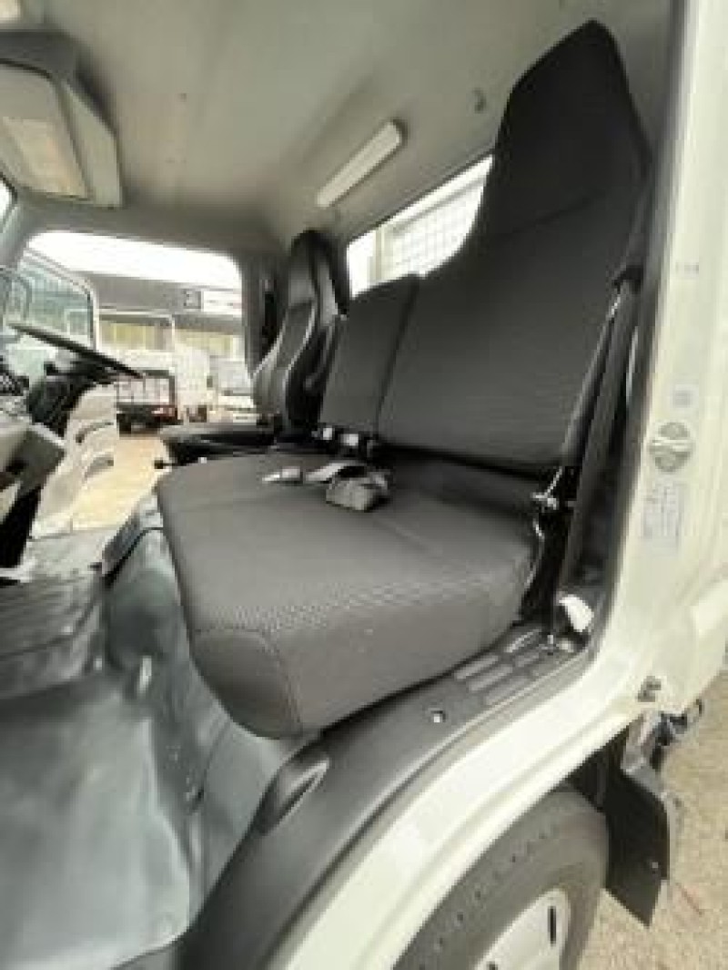 2025 Fuso Canter 615 