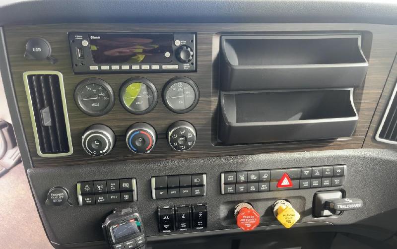 2024 Freightliner Cascadia 126 60" New and Ready to Start Work 