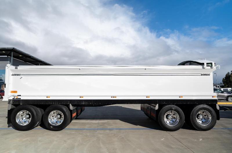 2023 Freightliner Cascadia 116 Tipper 