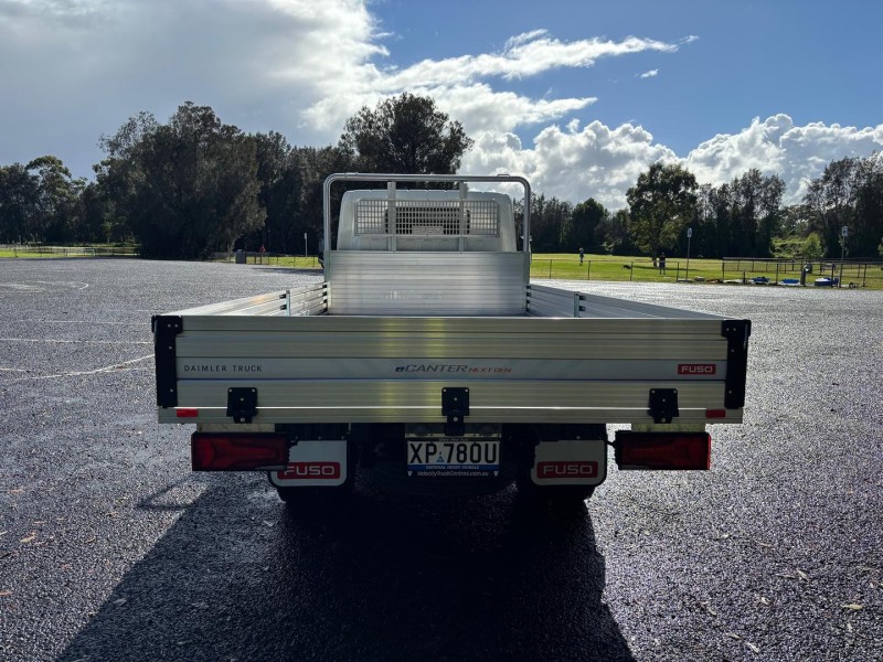 2024 Fuso eCanter e615 Car or Light Truck Licence rating available 