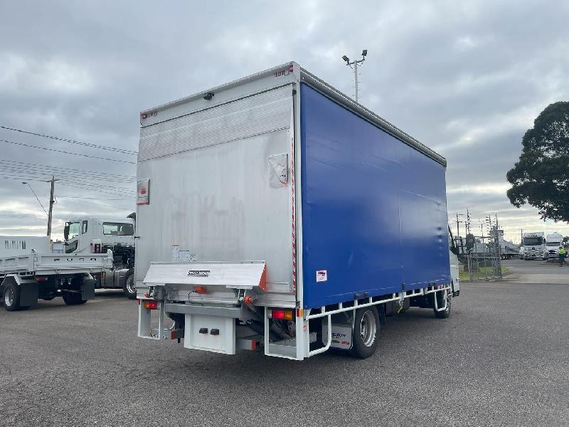 2025 Fuso Canter 815 