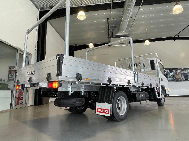 2025 Fuso CANTER 515 