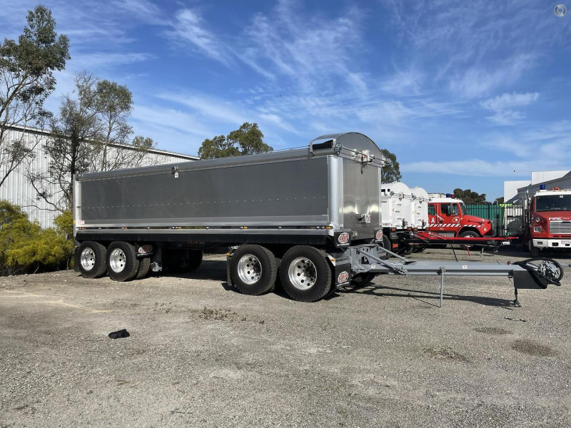 2024 BTE 4 AXLE DOG TIPPER TRAILER 