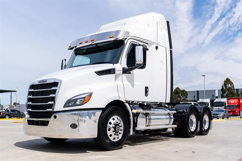 Velocity Truck Centers Australia