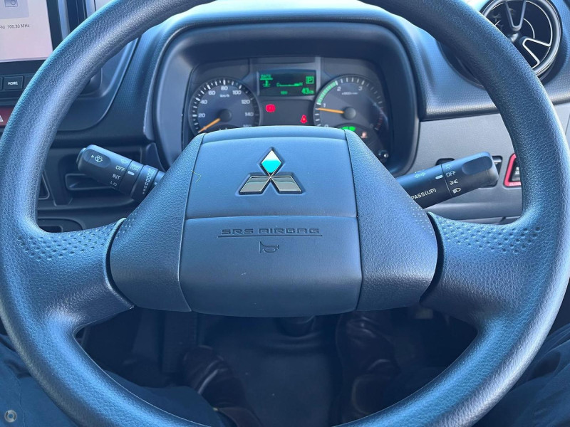 2025 Fuso ROSA 25 SEAT DELUXE 