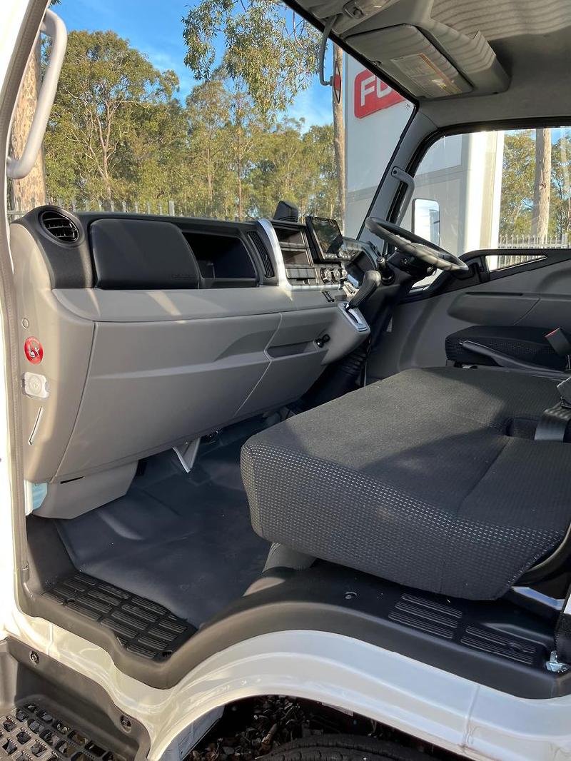 2024 Fuso Canter 515 Wide 